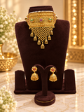 Kundan Kala Set